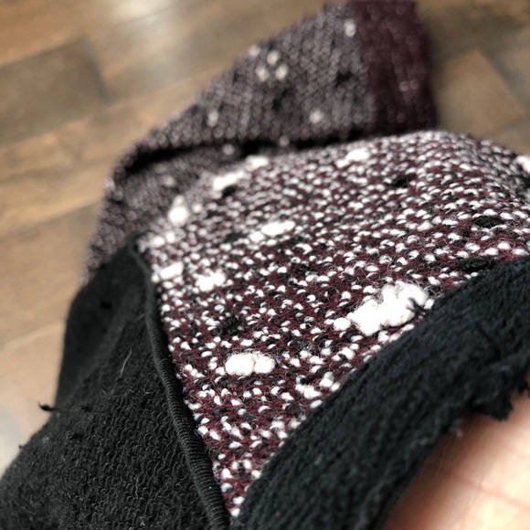 ONLY Black/Maroon Textured Raglan Sweatshirt Size M - Picture 10 of 13